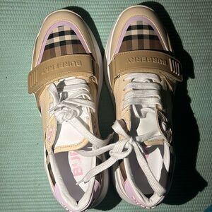 Womens Burberry Sneakers Size 8